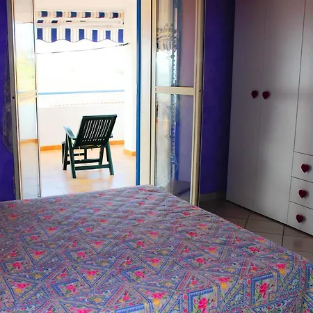 Holiday home Locazione Turistica Clara Con Vista Mare *