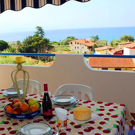 Сasa de vacaciones Locazione Turistica Clara Con Vista Mare *