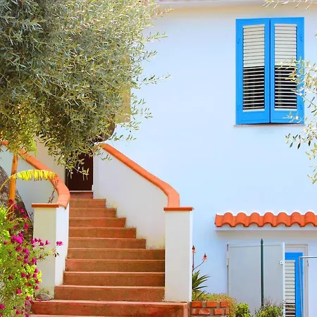 Locazione Turistica Clara Con Vista Mare Сasa de vacaciones *